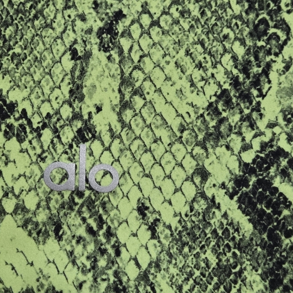 Alo Yoga Snakeskin Vapor Leggings Green Size Small - Picture 8 of 12